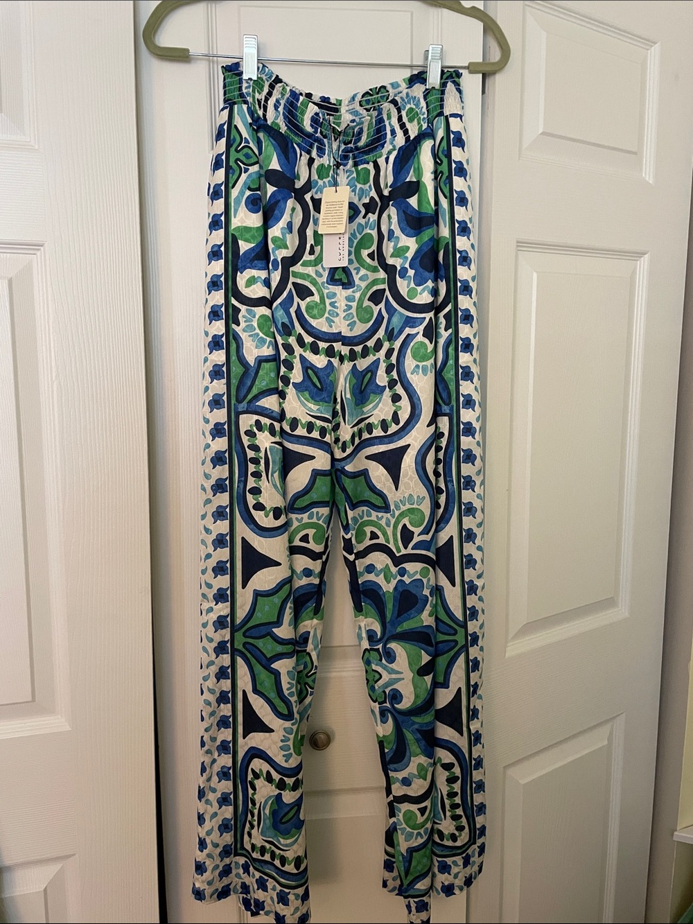 Current Air Blue, Green & White Printed, Silky Wide-Leg Pants